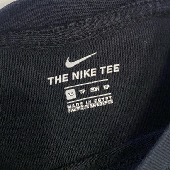 NIKE Black Floral Crop Top Tee - Picture 3 of 7